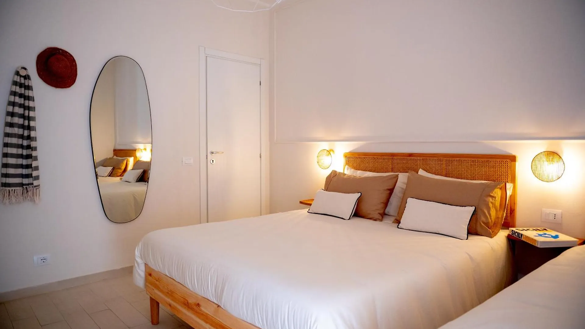 Affittacamere Hotel Due Passi Dal Mare Lido di Noto